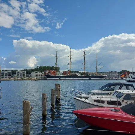 Apartment Travemünde Ruheoase Mit Pool Sauna Parkplatz *