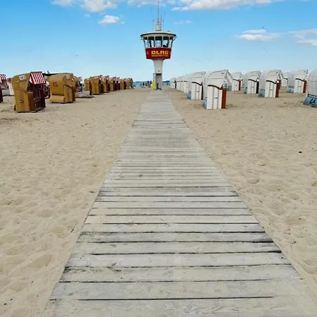 Travemünde Ruheoase Mit Pool Sauna Parkplatz Apartment Lübeck