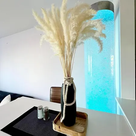 Travemünde Ruheoase Mit Pool Sauna Parkplatz Apartment *