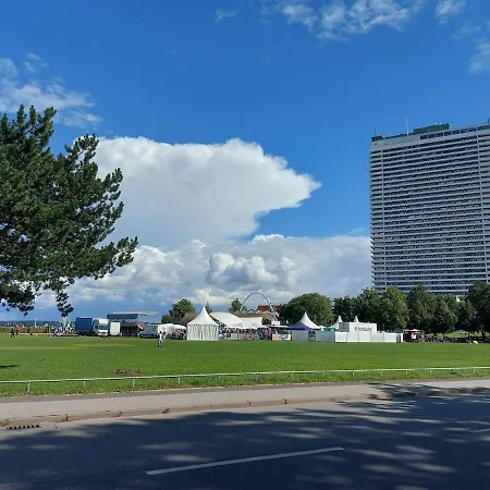 Travemünde Ruheoase Mit Pool Sauna Parkplatz * Lübeck