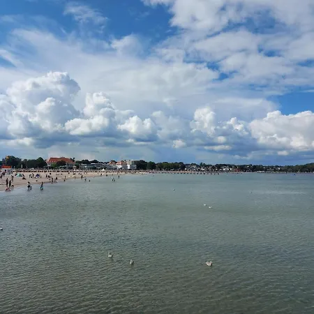 Travemuende Ruheoase Mit Pool Sauna Parkplatz Appartement